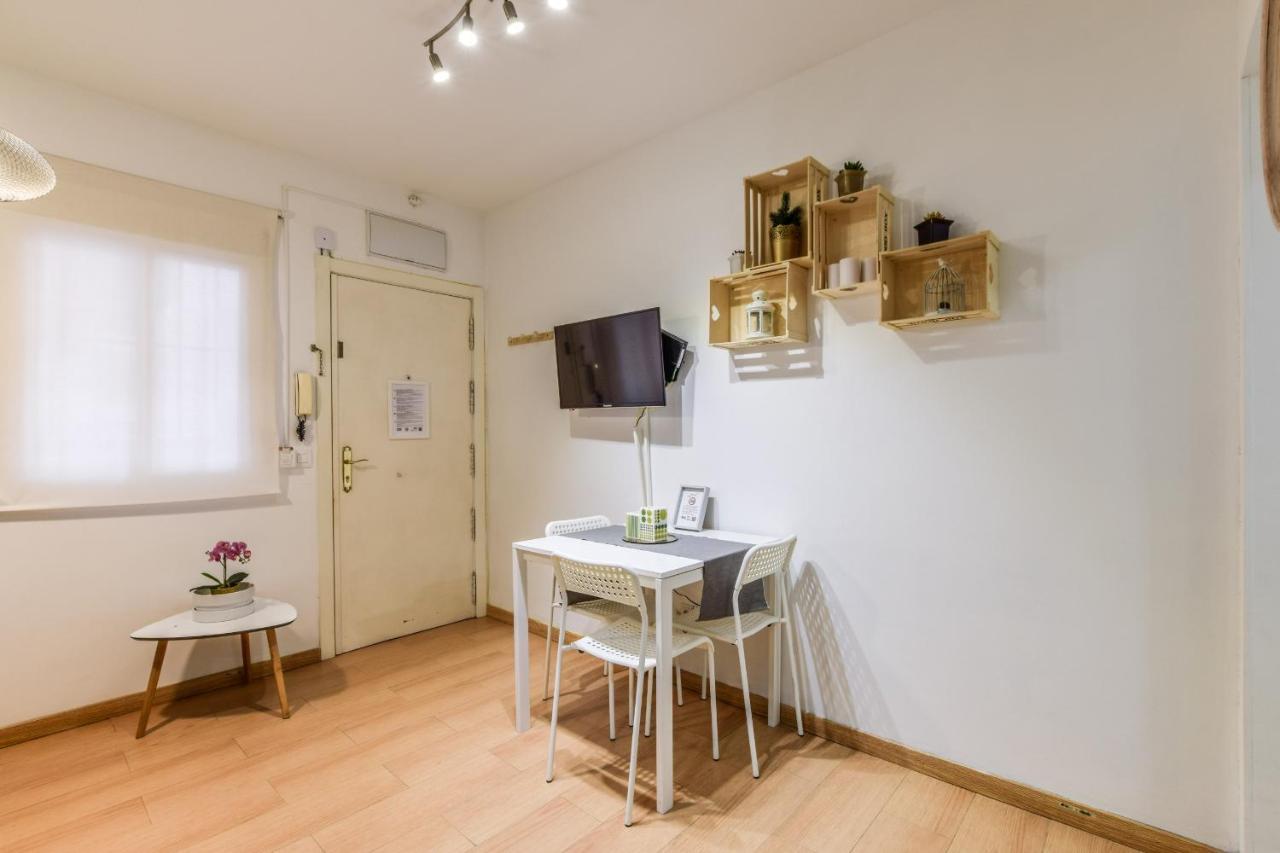 Acogedor Piso Madrid Centro Alquiler Temporal Apartman Kültér fotó